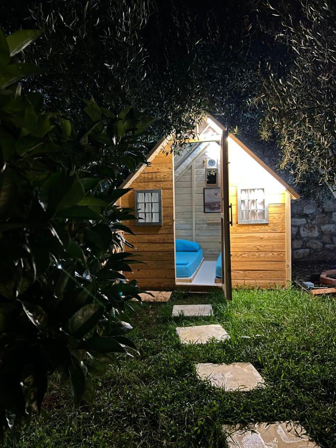 Camping Albania-Secret Village Den Sarande Ngoại thất bức ảnh