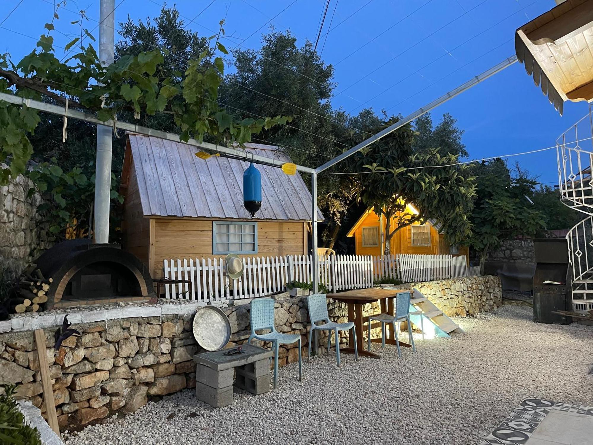 Camping Albania-Secret Village Den Sarande Ngoại thất bức ảnh